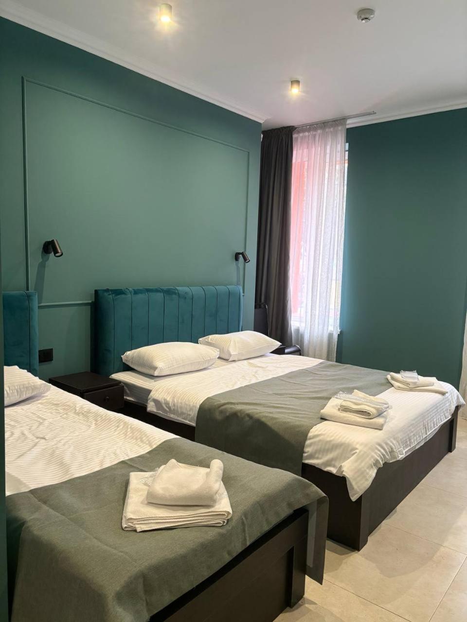Route Hotel Тбилиси Экстерьер фото