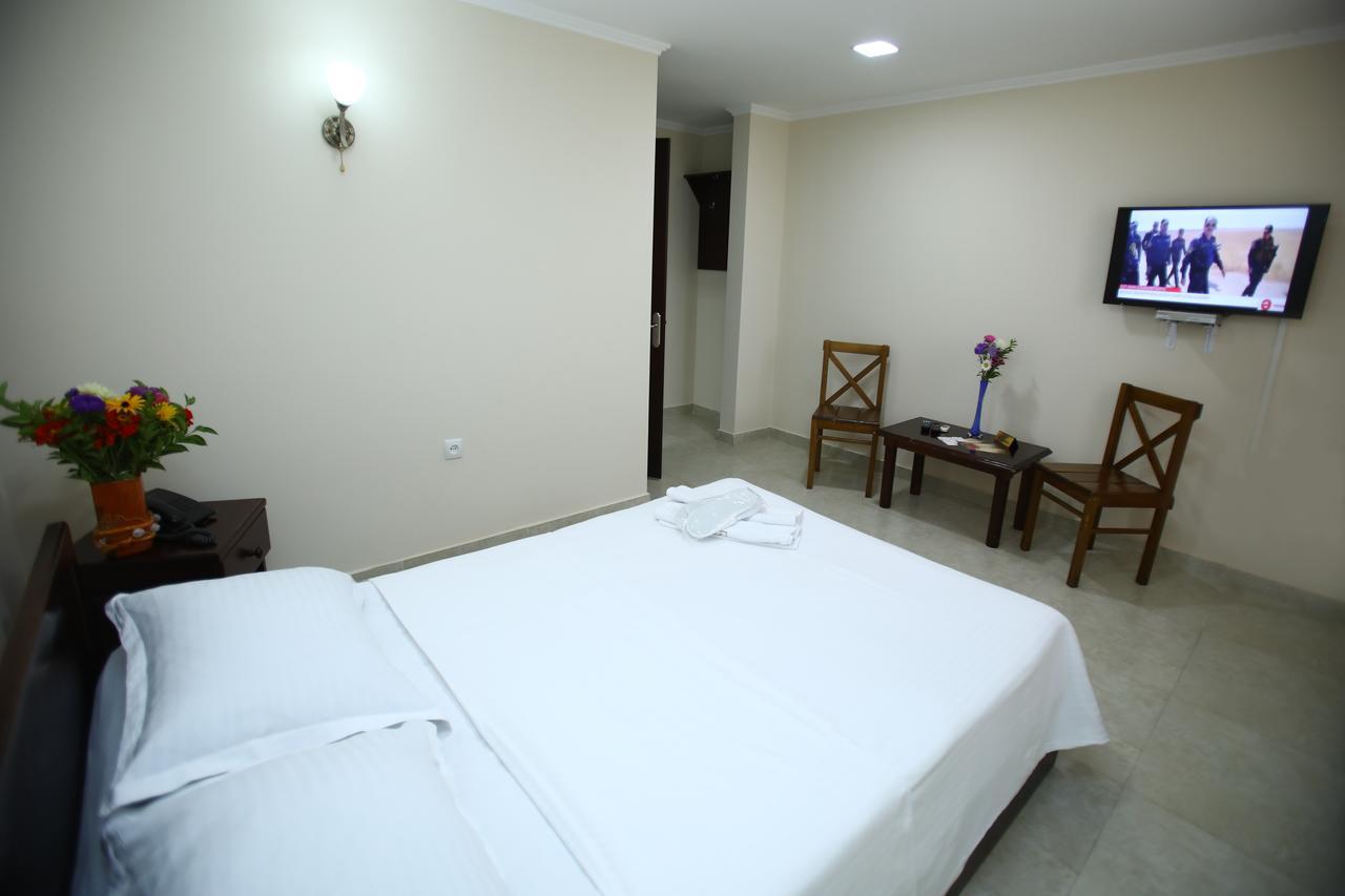 Route Hotel Тбилиси Экстерьер фото
